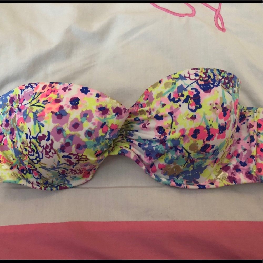 VS bathingsuits top
